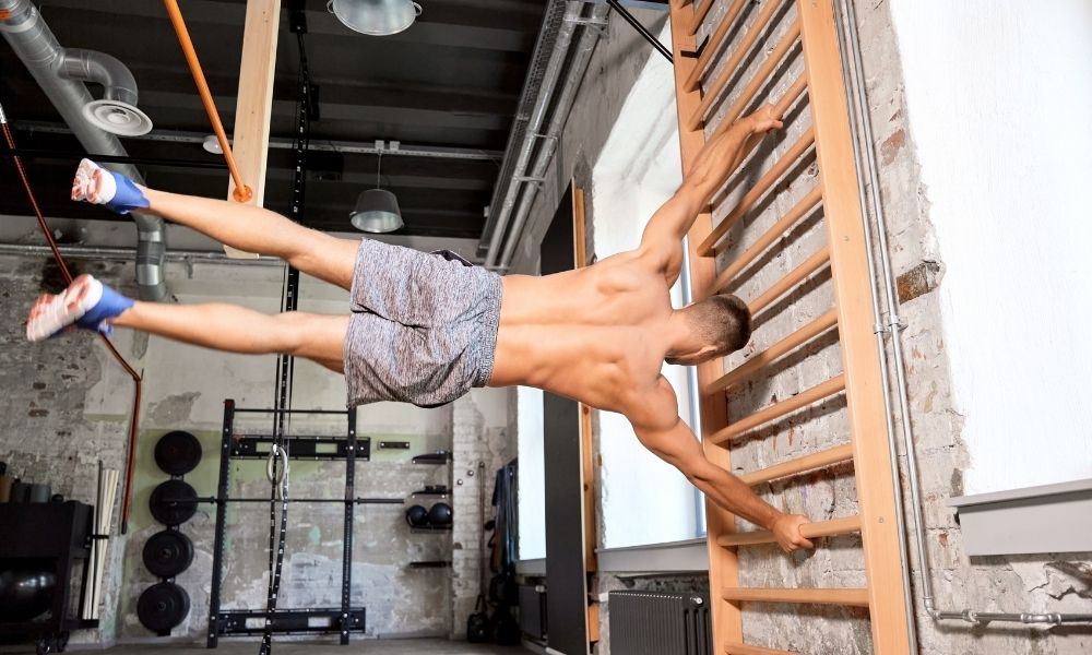 Ways To Begin Training on Wooden Stall Bars