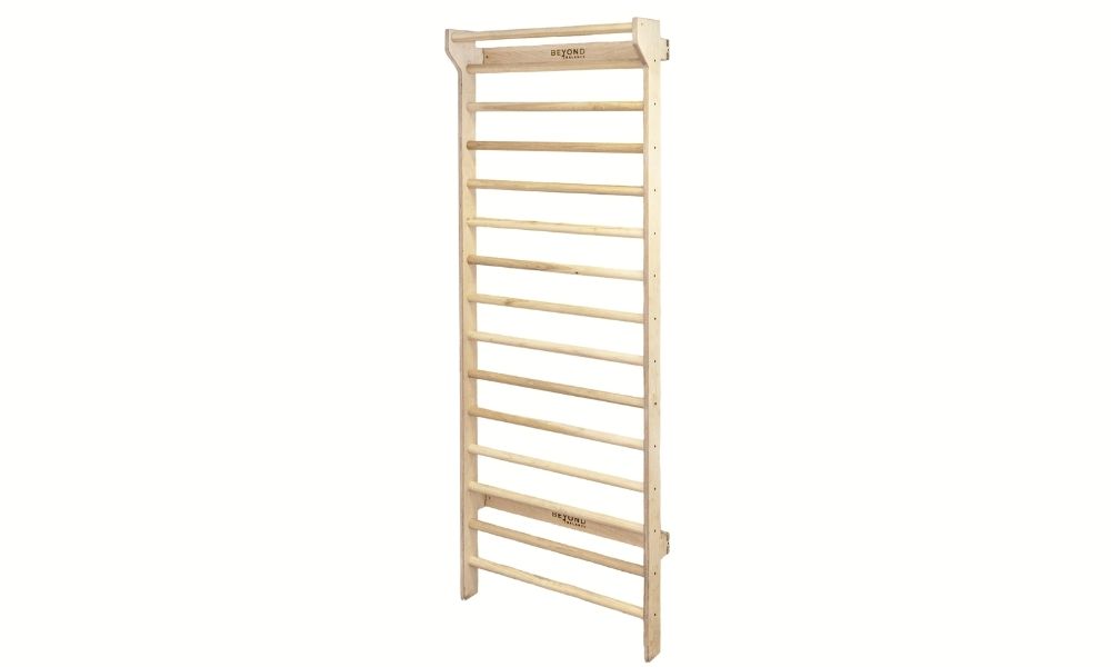 Tips for Using Wooden Stall Bars at Home